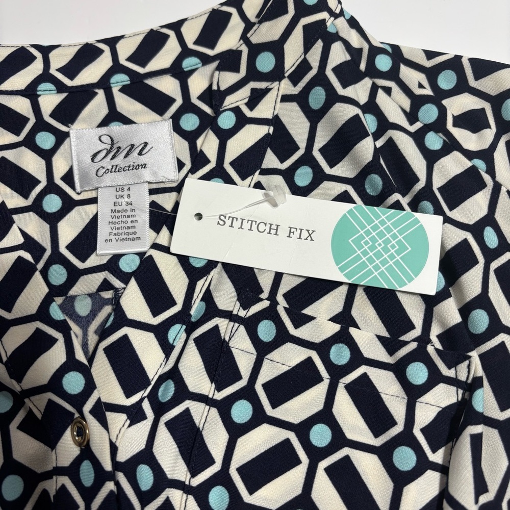 DM Collection Geometric
Jamison Jersey Long Sleeve
Knee Length Dress Size 4